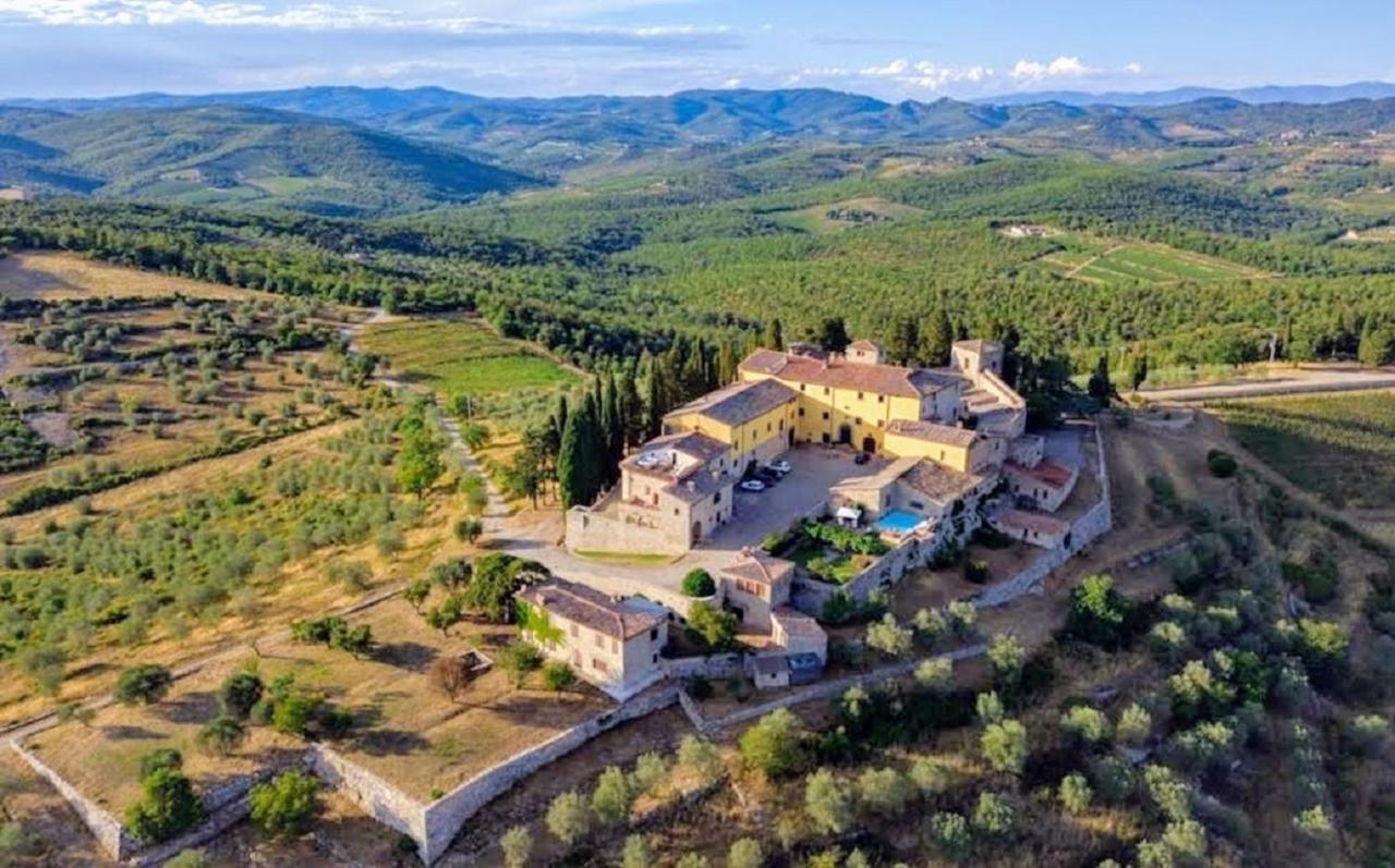 Elegant Villa Wing Of Castello Di Cacchiano By Vacavilla 몬티 디 소토 외부 사진